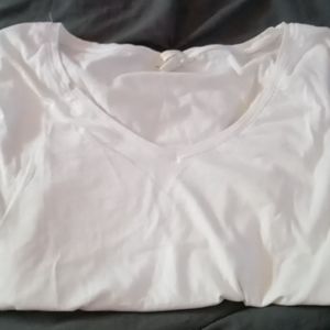 H&m plain white t shirt